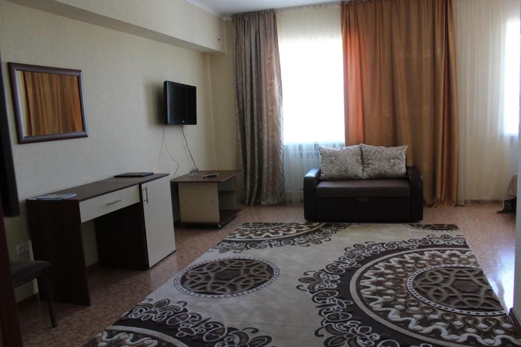 Отель Hotel Zumrat Караганда